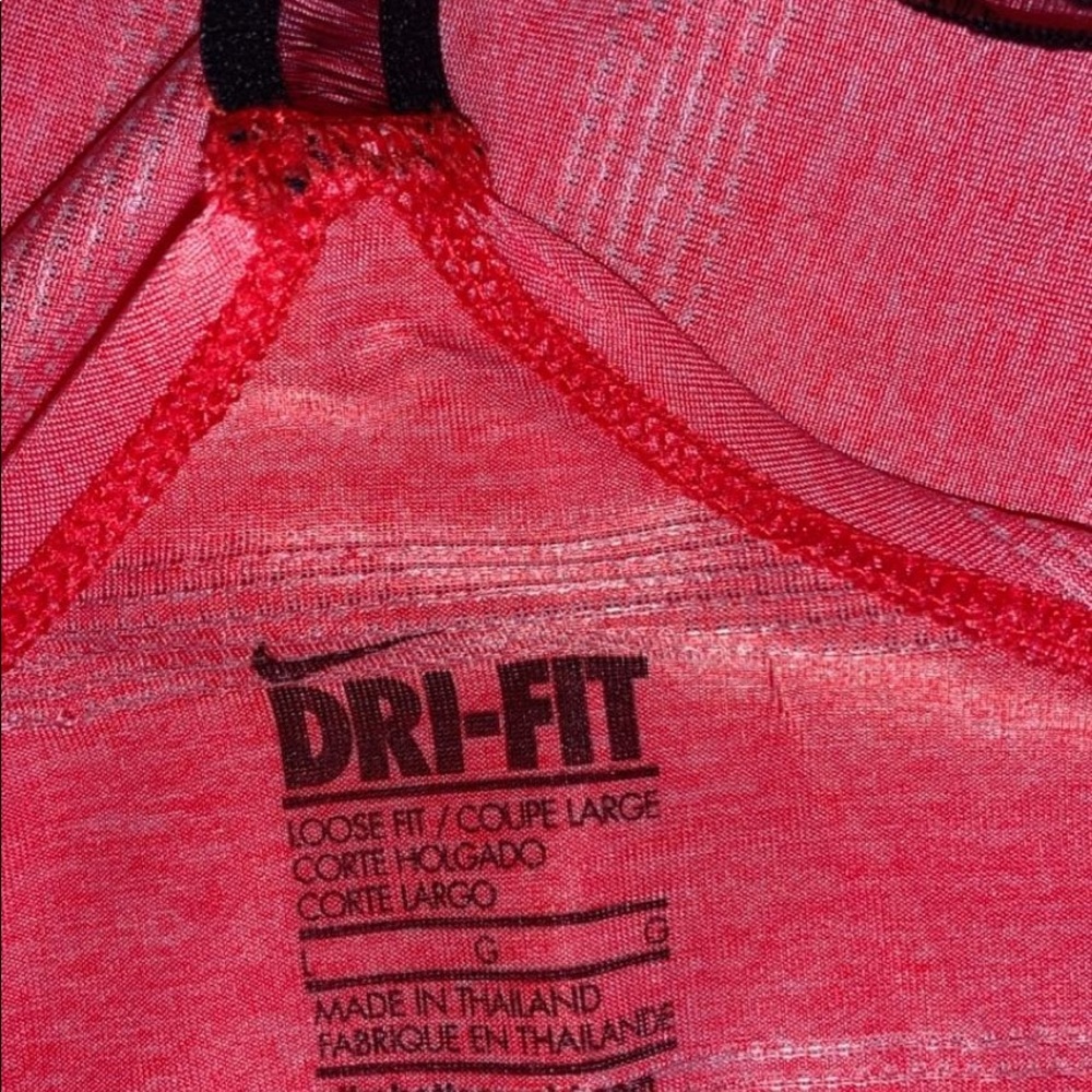 Brand new Nike womans work out top